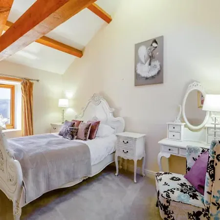 Rookery Barn In The Outskirts Of Darley * Harrogate